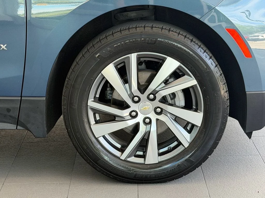 Used 2024 Blue Chevrolet LT image 9