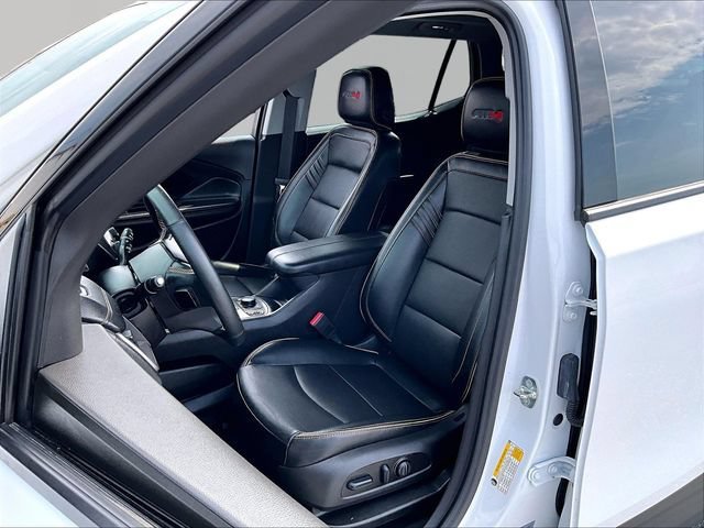 Used 2023 SUMMIT WHITE GMC AT4 image 10