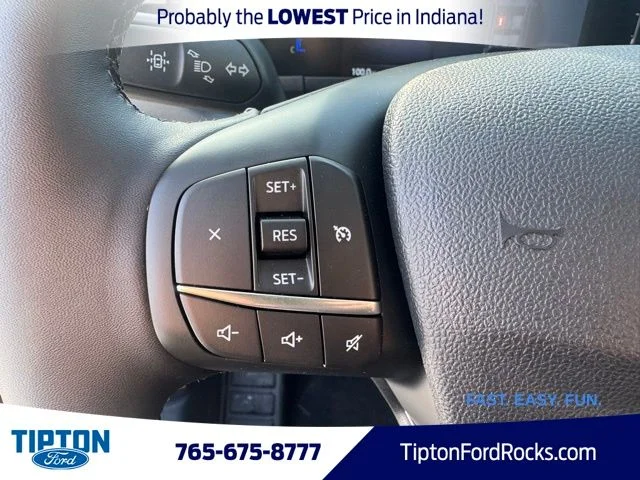 New 2025 Shadow Black Ford XLT image 7