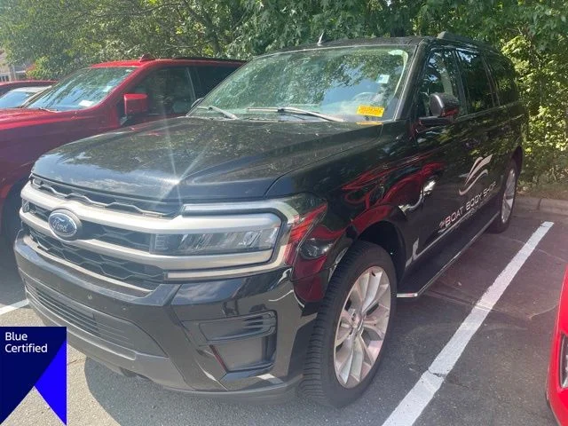 Used 2022 Black Ford XLT image 1
