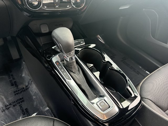 Used 2025 Mosaic Black Metallic Chevrolet ACTIV image 19
