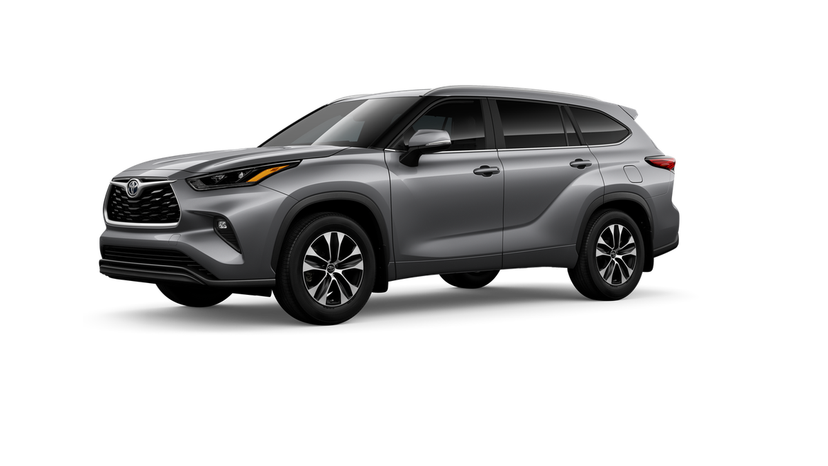 New 2026 Heavy Metal Toyota XLE image 2