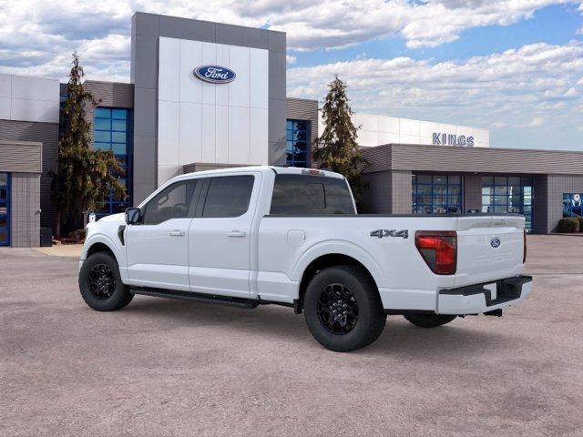 New 2026 Oxford White Ford XLT image 4