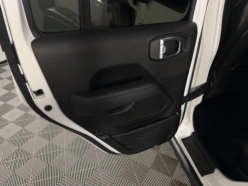 Certified Used 2023 White Jeep Rubicon 4xe image 26