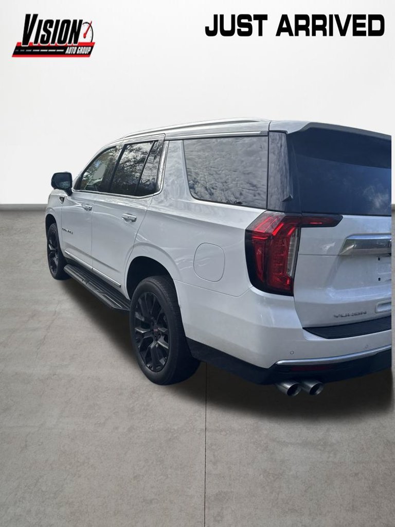 Used 2022 White GMC Denali image 13
