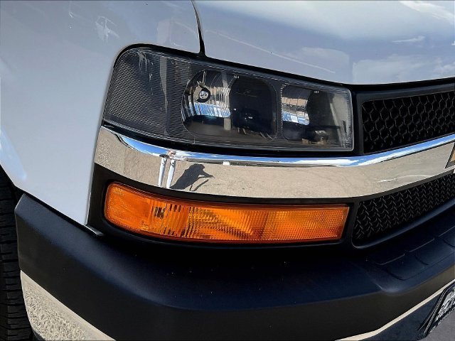 Certified Used 2020 SUMMIT WHITE Chevrolet LT image 34