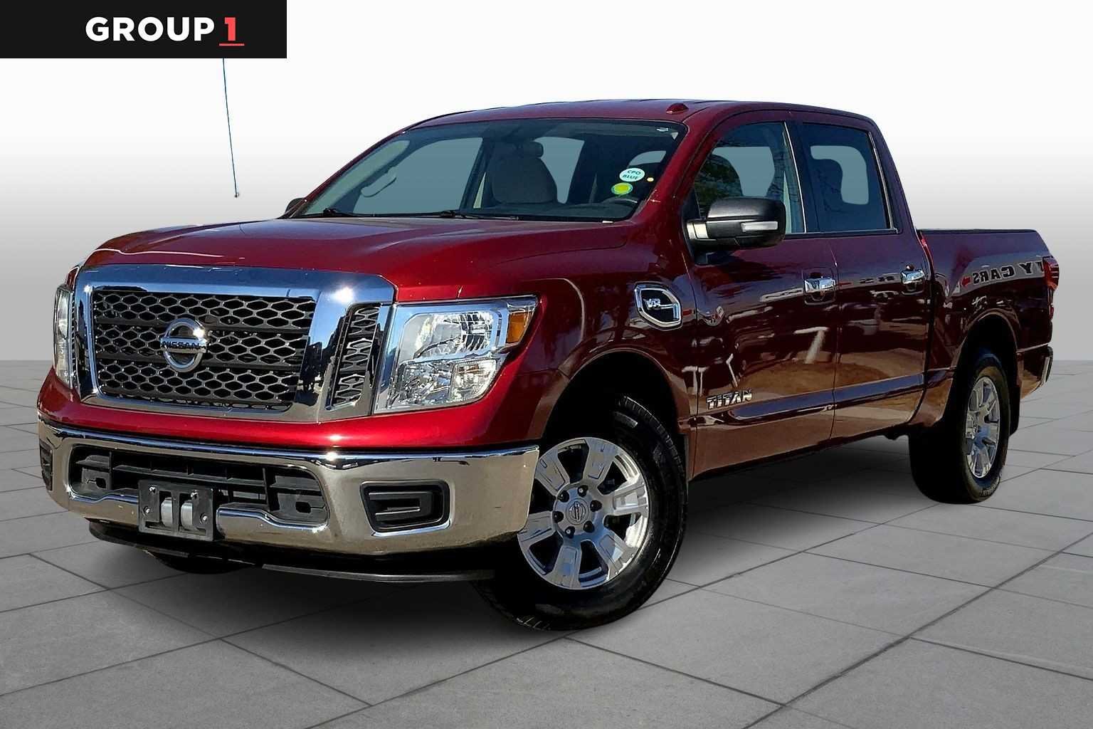 Pre-Owned 2017 Nissan Titan SV