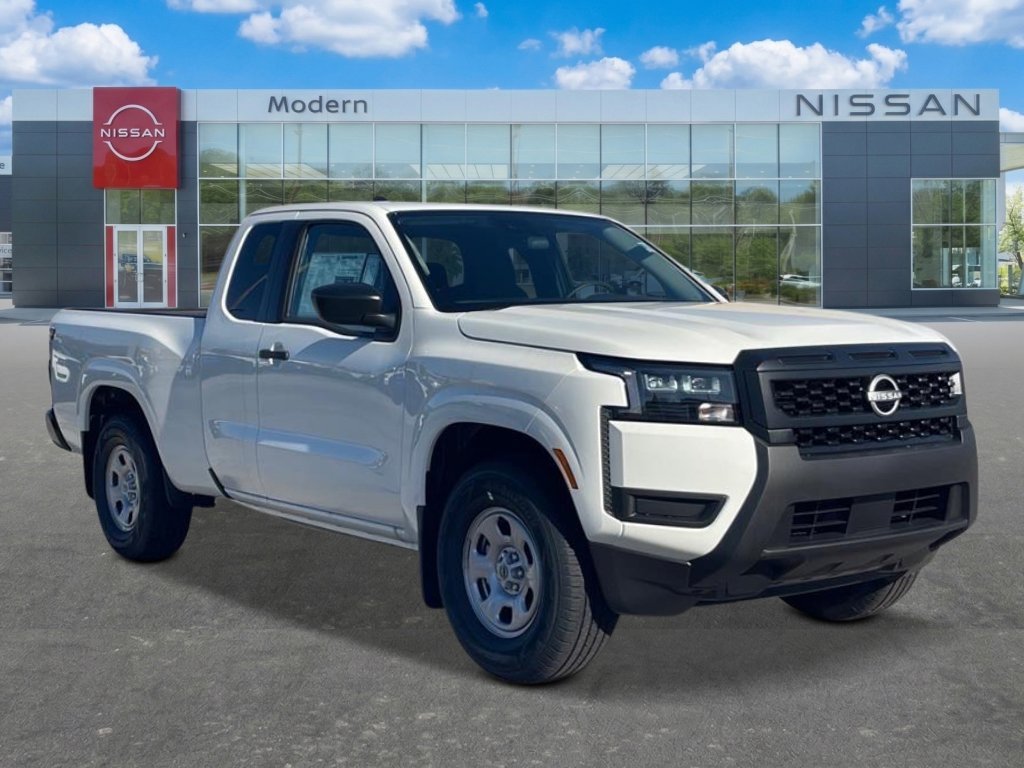 New 2026 Glacier White Nissan S image 7