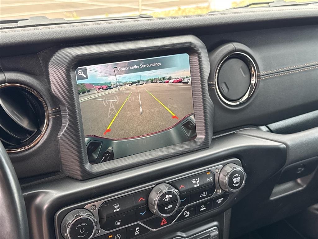 Used 2021 Snazzberry Pearlcoat Jeep High Altitude image 27