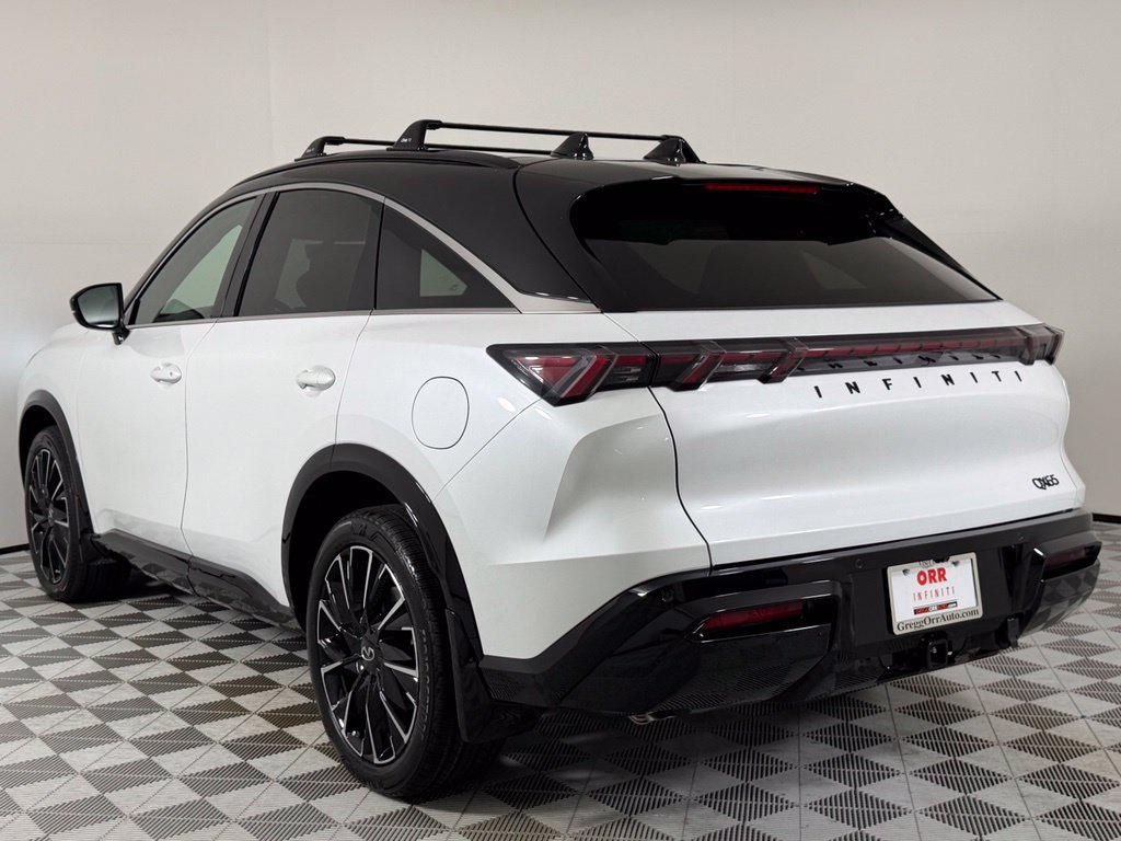 New 2027 2T RAD WHT INFINITI Autograph AWD image 8