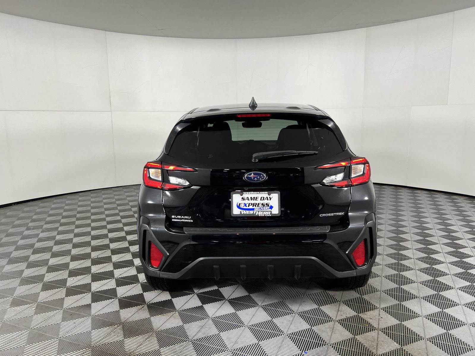 Used 2024 Crystal Black Silica Subaru Base image 24