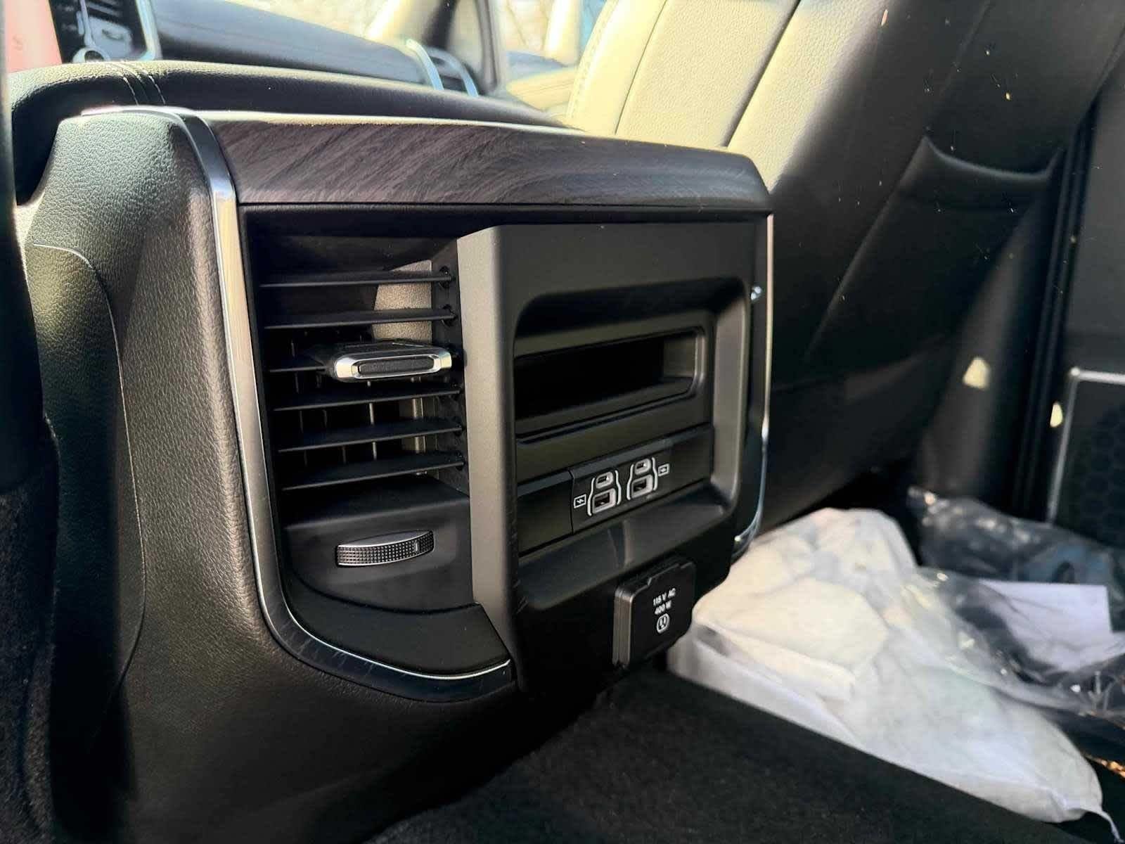 2026 RAM 2500 Laramie - Photo 41