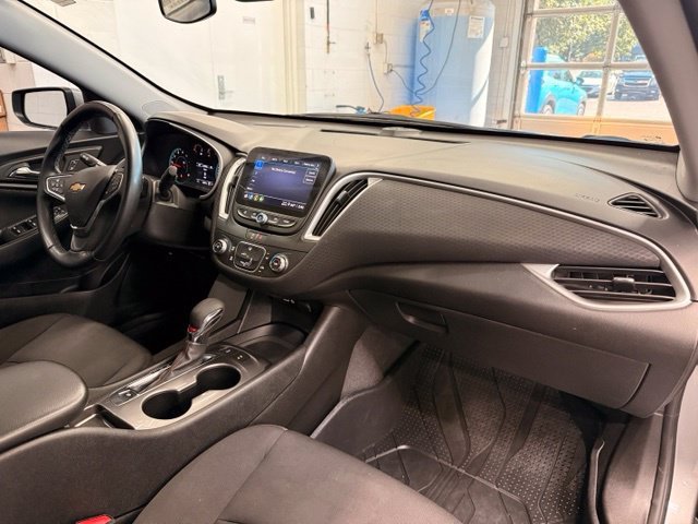 Used 2024 Sterling Gray Metallic Chevrolet RS image 23