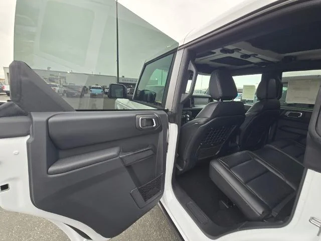 New 2025 Oxford White Ford Badlands® image 42