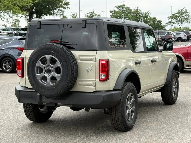 New 2025 Desert Sand Ford Big Bend image 7