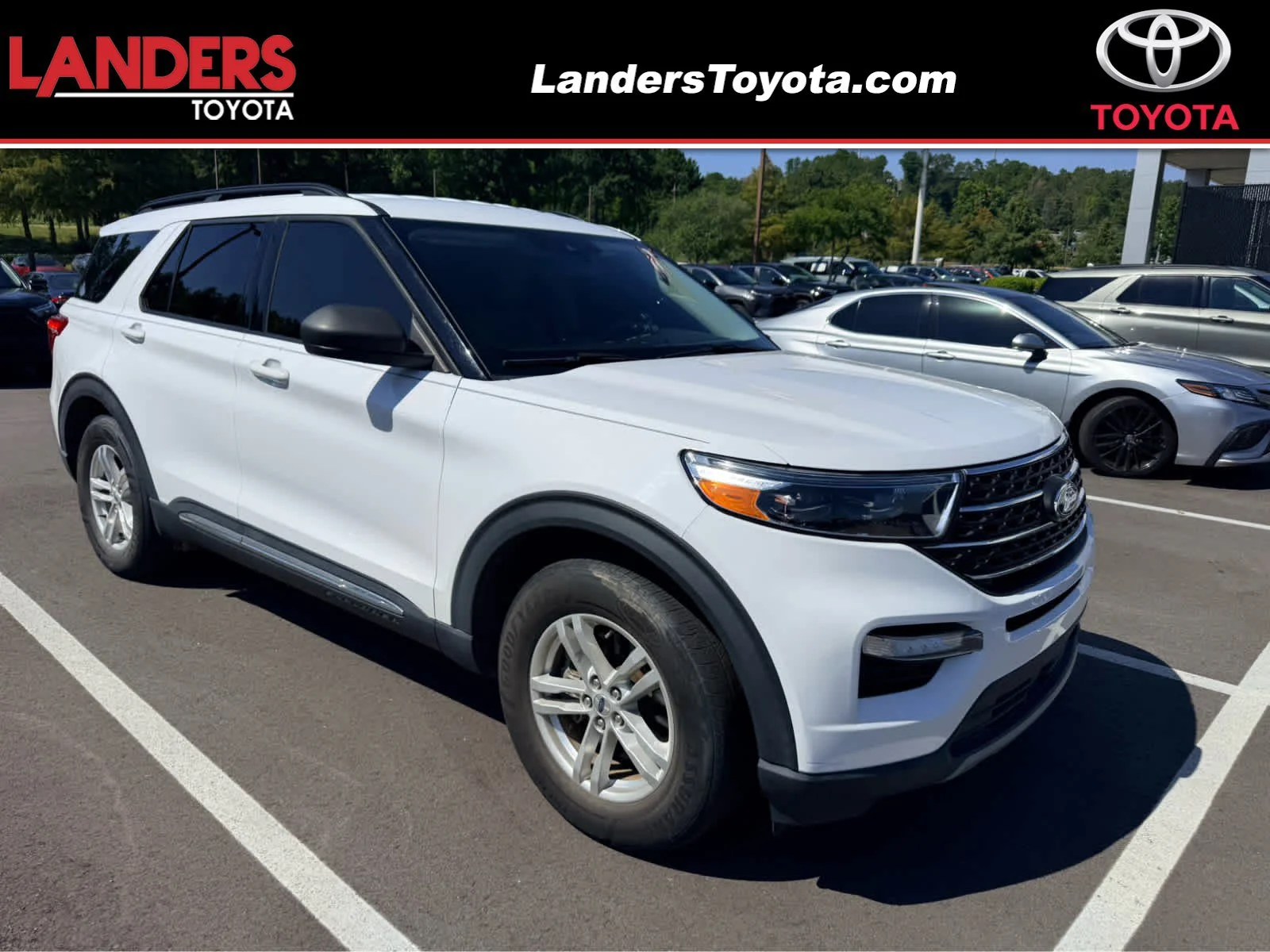 2022 Ford Explorer