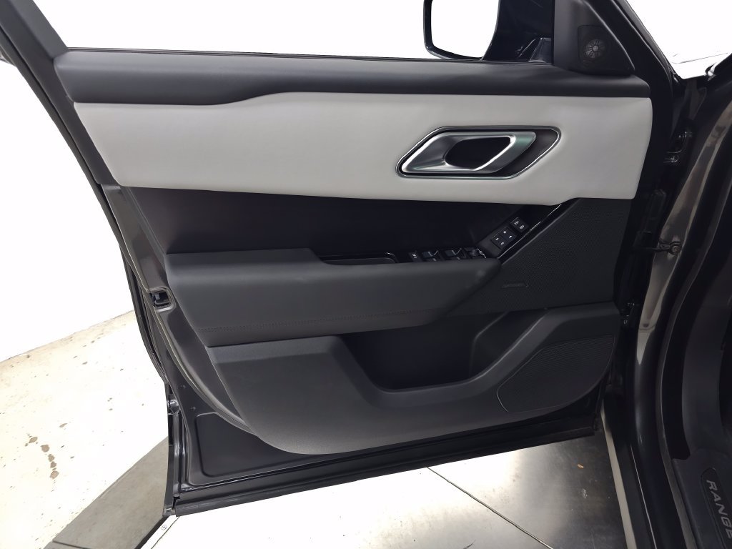 Certified Used 2026 Gray Land Rover Dynamic SE image 16