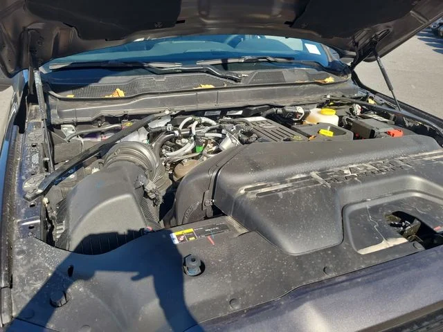 2026 RAM 2500 Laramie - Photo 24