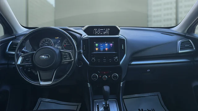 Used 2020 Brown Subaru Premium image 10
