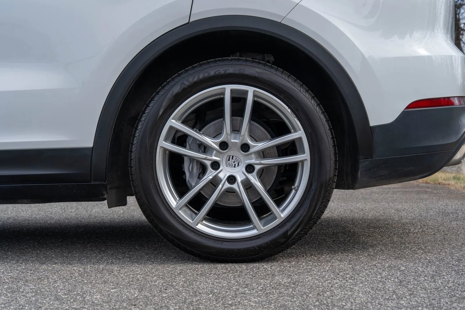 Used 2023 White Porsche Base image 12