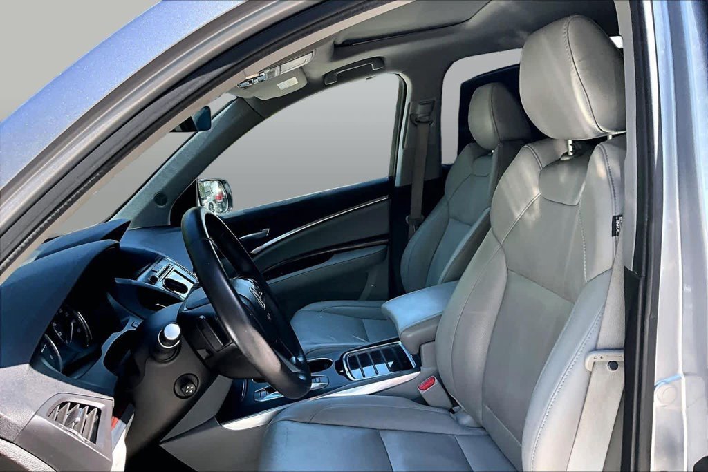 Used 2016 Silver Acura 3.5L image 8