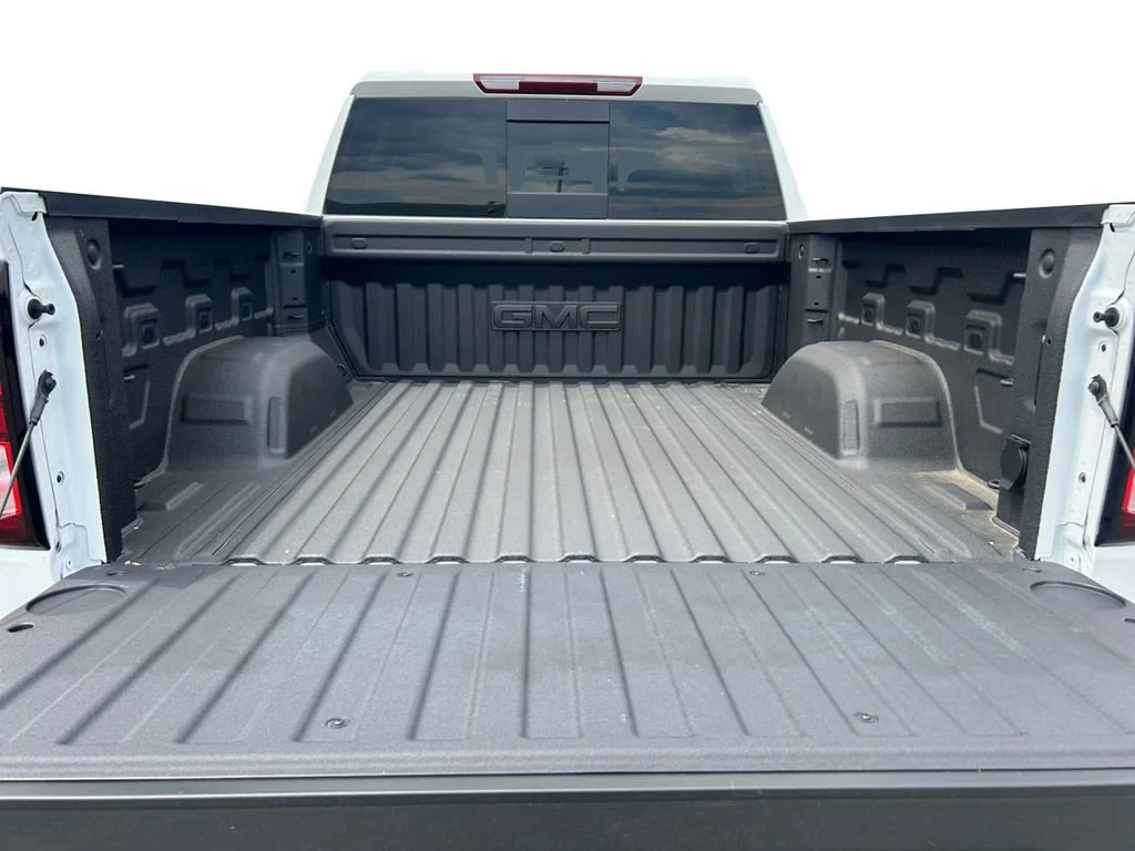 New 2026 Summit White GMC Elevation image 13