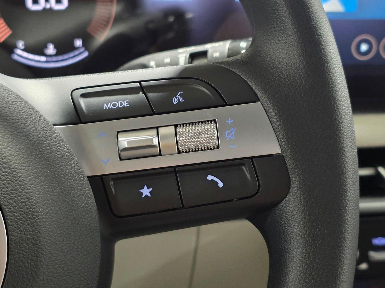 New 2026 Ecotronic Gray Hyundai SEL Plus FWD image 32