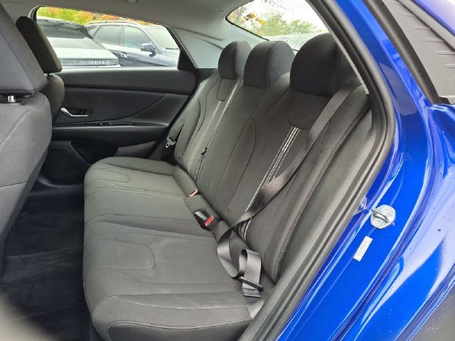 Used 2023 Blue Hyundai SEL image 22