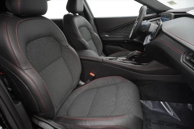 New 2026 Diamond Black Crystal Pearlcoat Dodge Scat Pack image 31