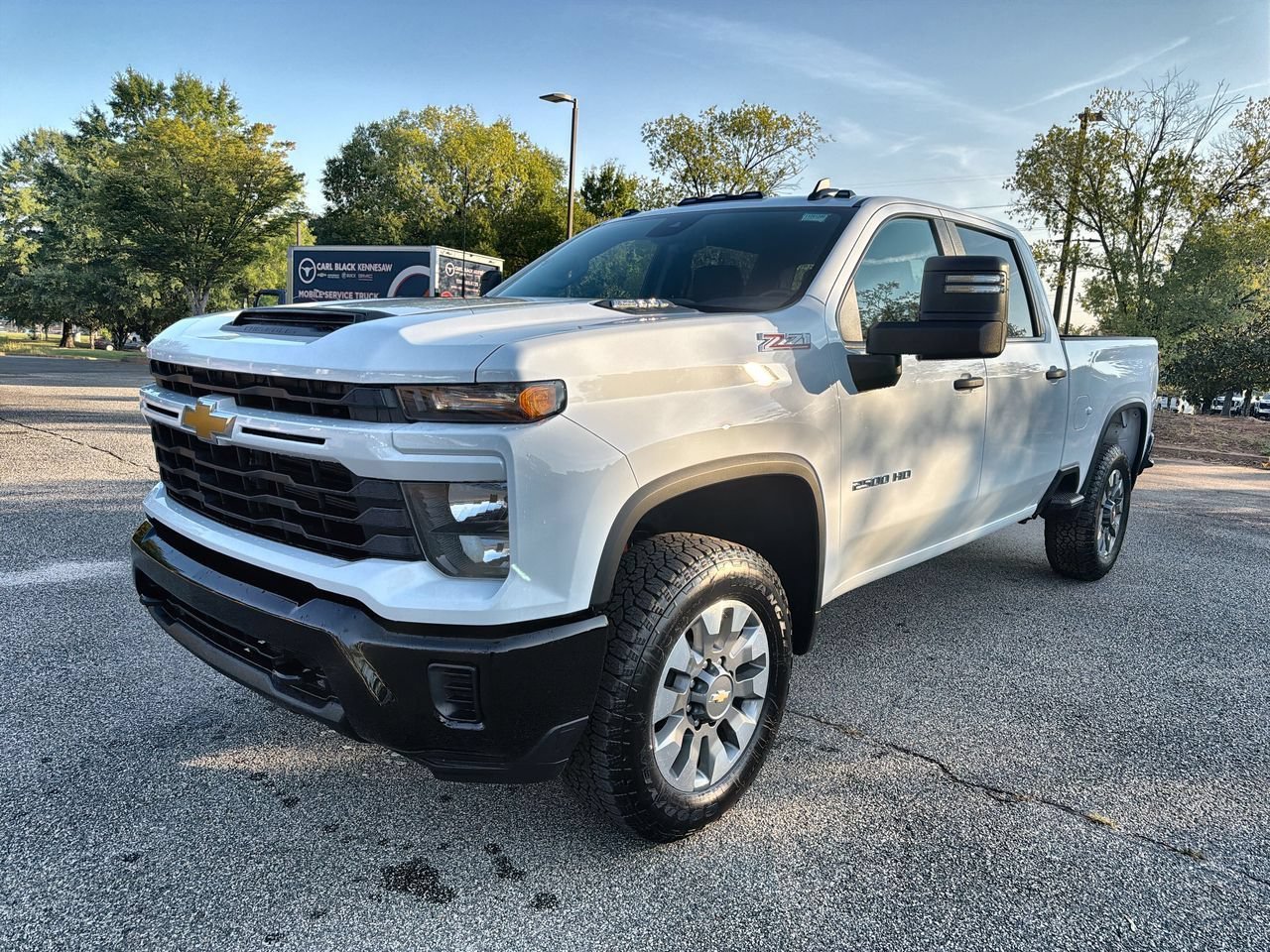 New 2026 Summit White Chevrolet Custom image 4