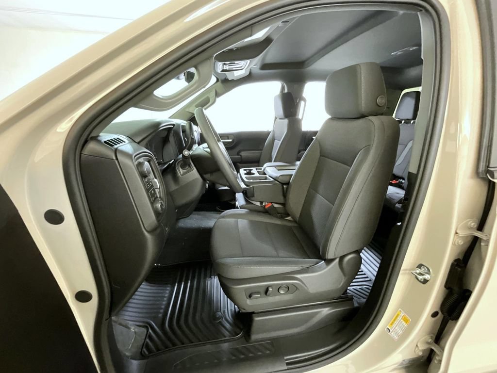 2026 Chevrolet Silverado 1500 Custom - Photo 10
