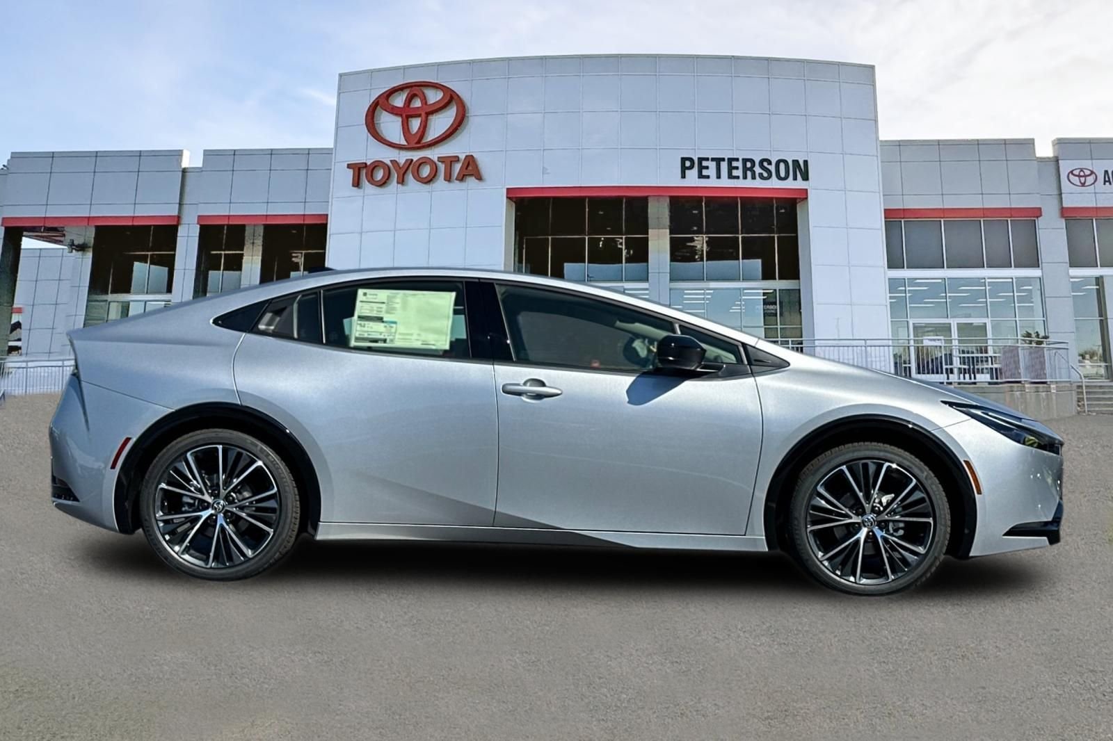 New 2026 Cutting Edge Toyota XLE image 2