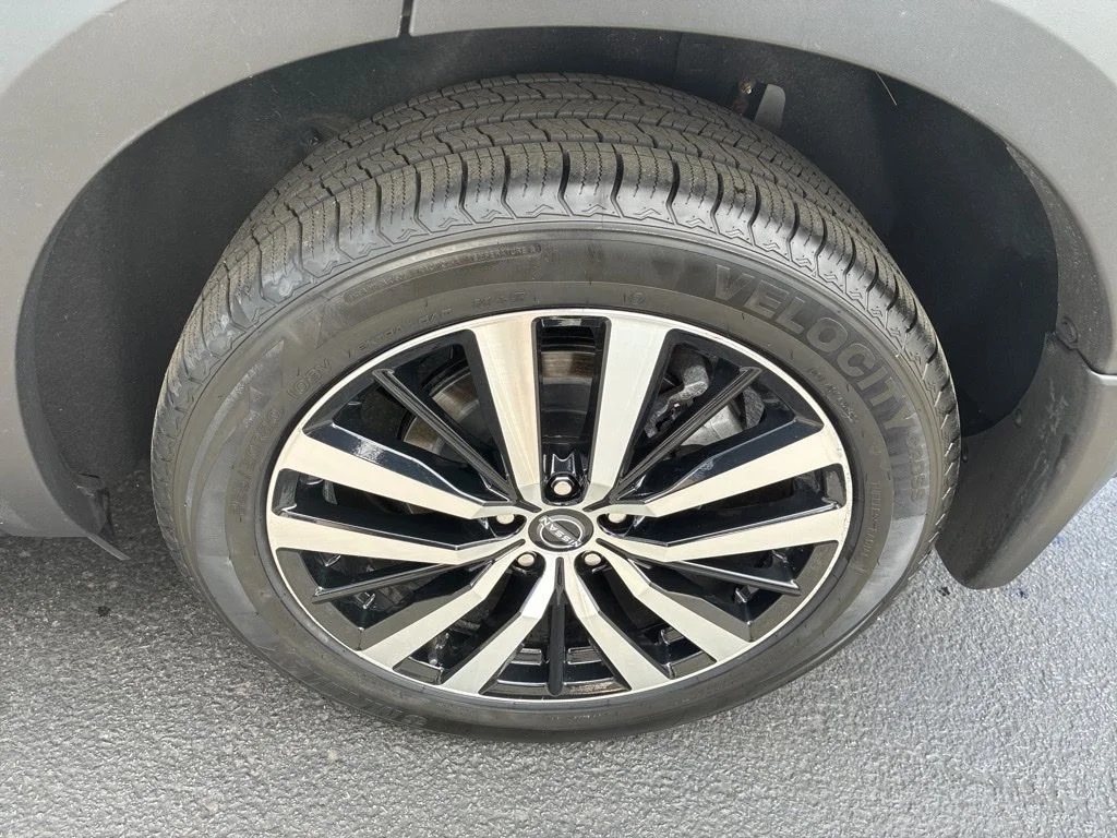 Certified Used 2024 White Nissan Platinum image 11