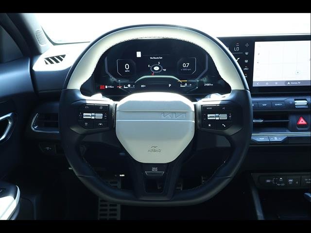 Certified Used 2025 Snow White Pearl Kia GT-Line Turbo image 19
