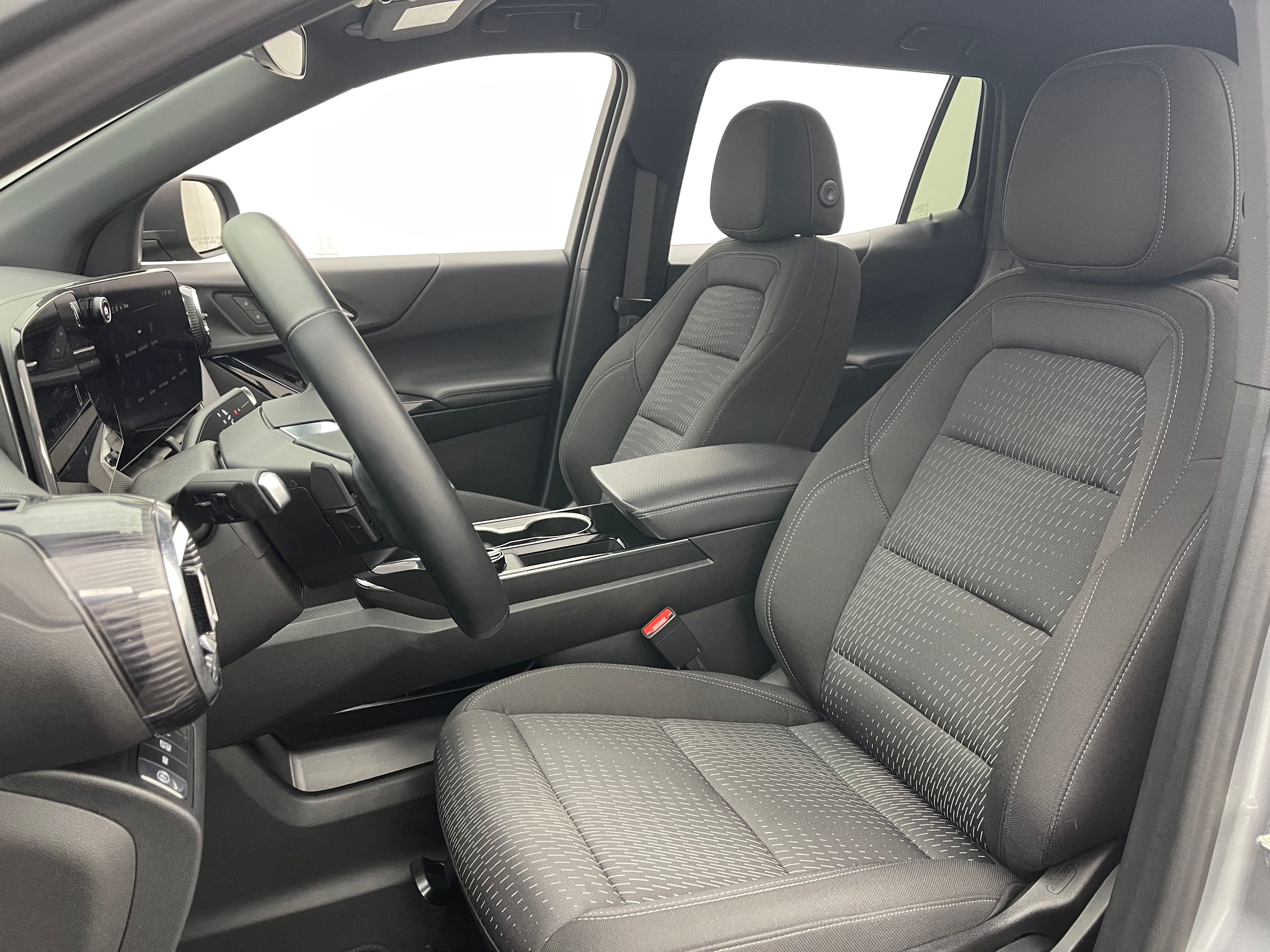 Used 2026 Sterling Gray Metallic Chevrolet LT image 17