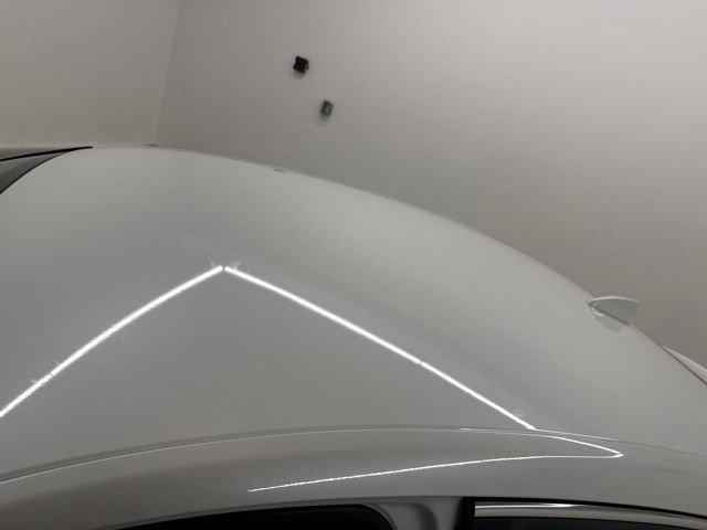 Used 2023 White Honda LX image 36