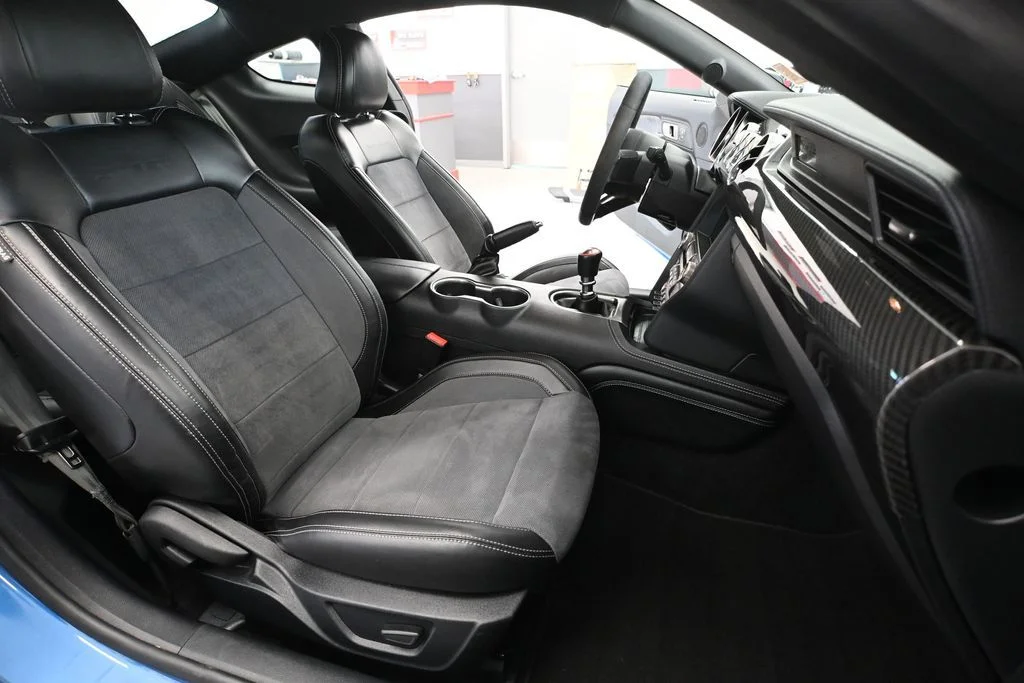 Used 2020 Blue Ford Shelby GT350 image 41