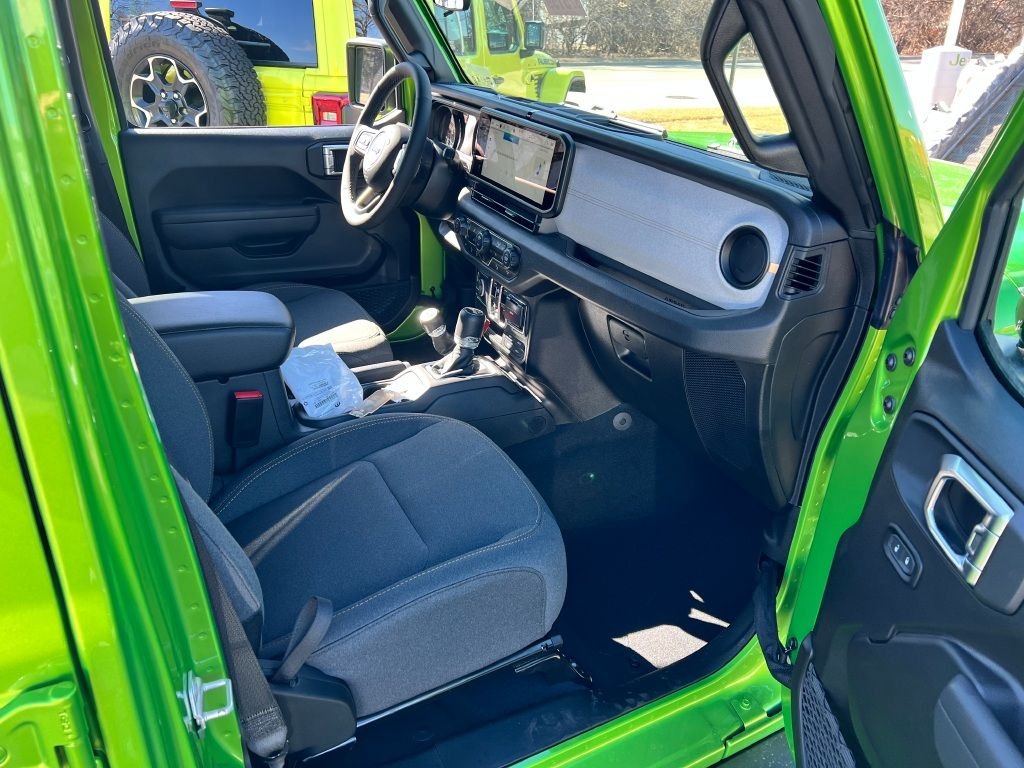2025 Jeep Wrangler 4-Door Sport S - Photo 9