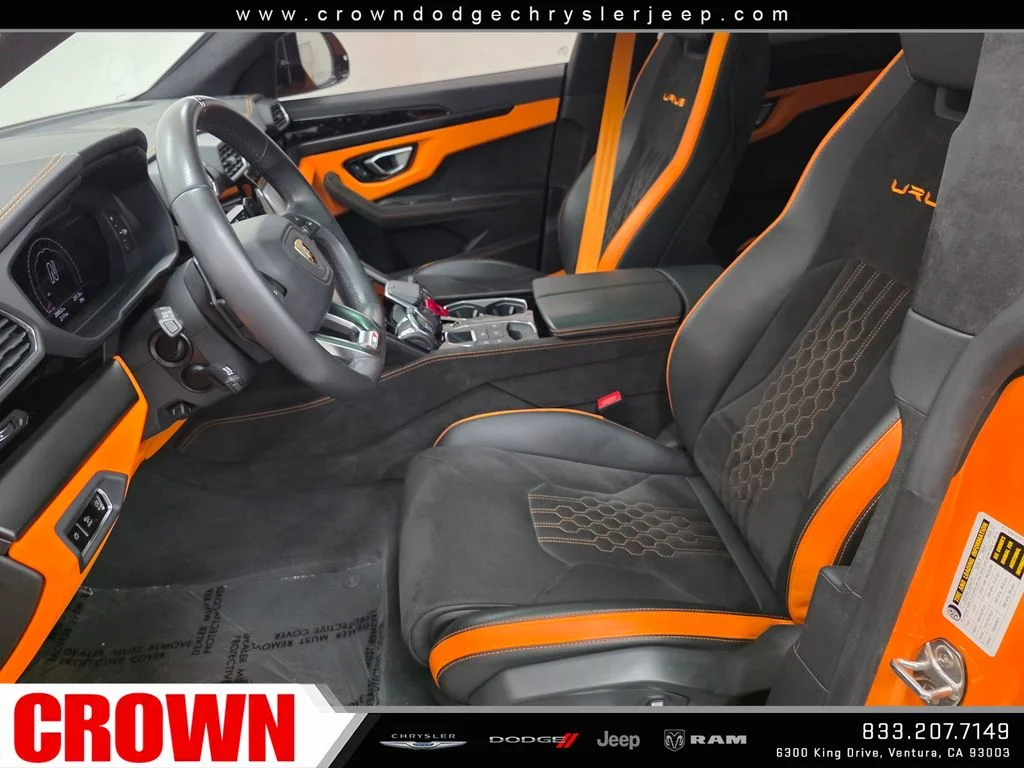 Used 2024  Lamborghini S image 38