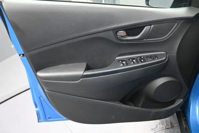 Used 2018 Blue Hyundai SEL image 21