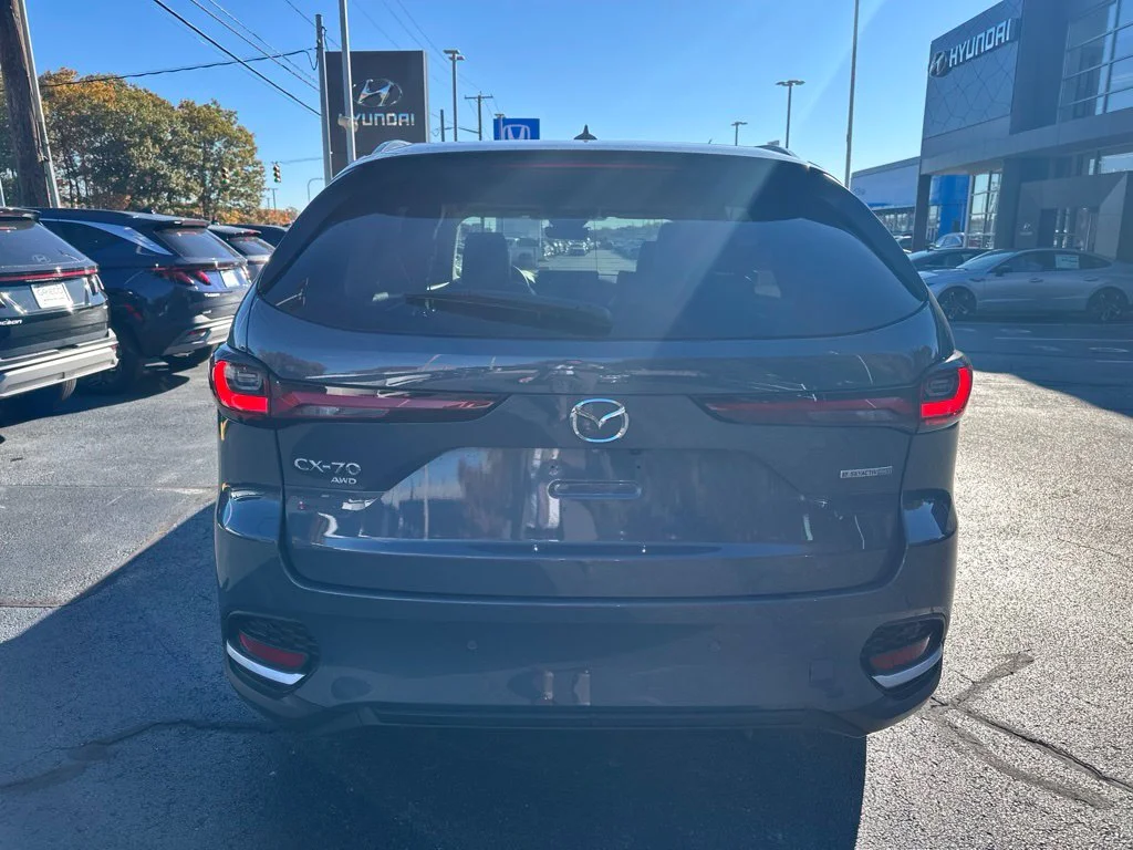 Used 2025 Gray Metallic Mazda Premium image 5