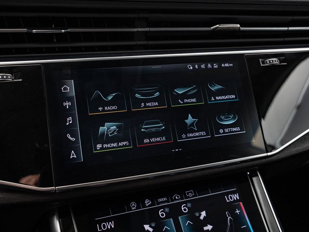 Used 2022 Mythos Black Metallic Audi 55 Premium Plus image 32