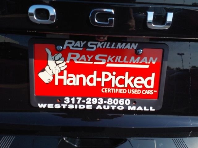Used 2021 Black Nissan SL image 24