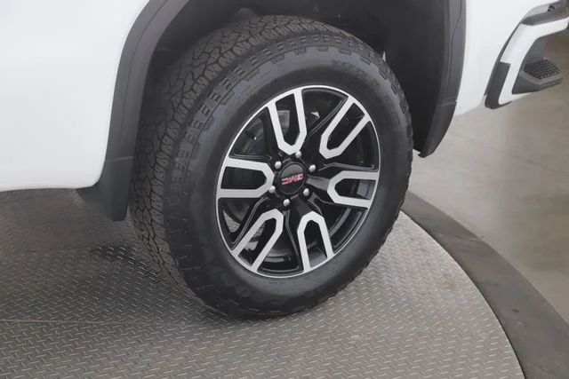 Used 2023 White GMC AT4 image 14