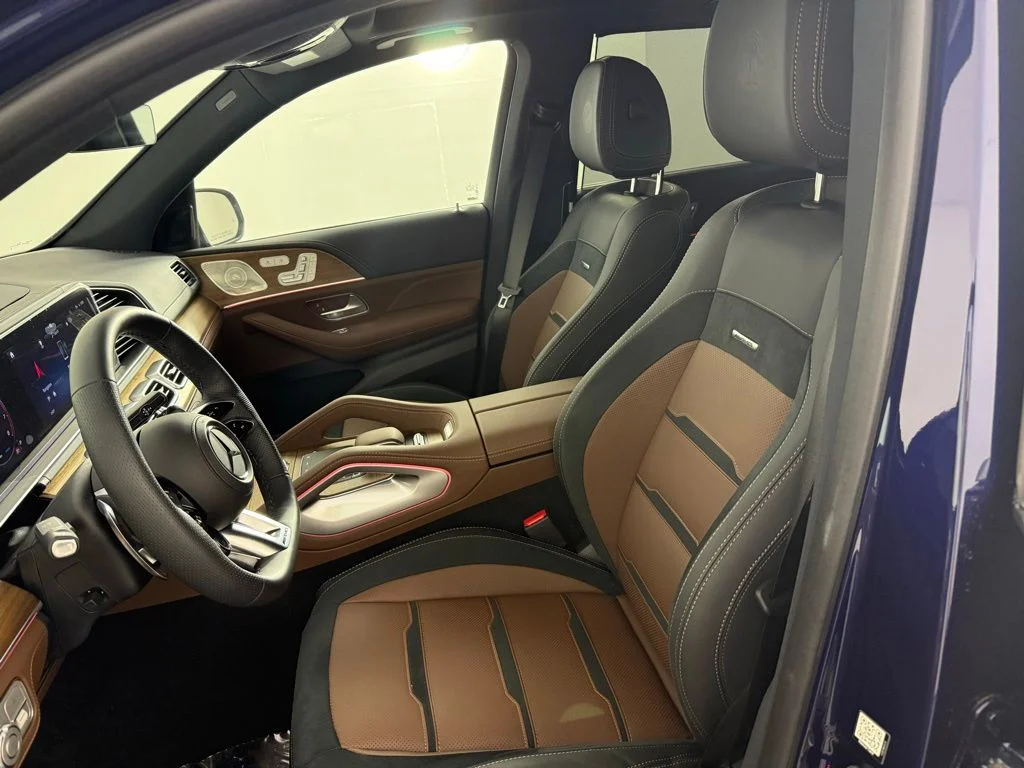 2025 Mercedes-Benz GLE AMG GLE 53 - Photo 11