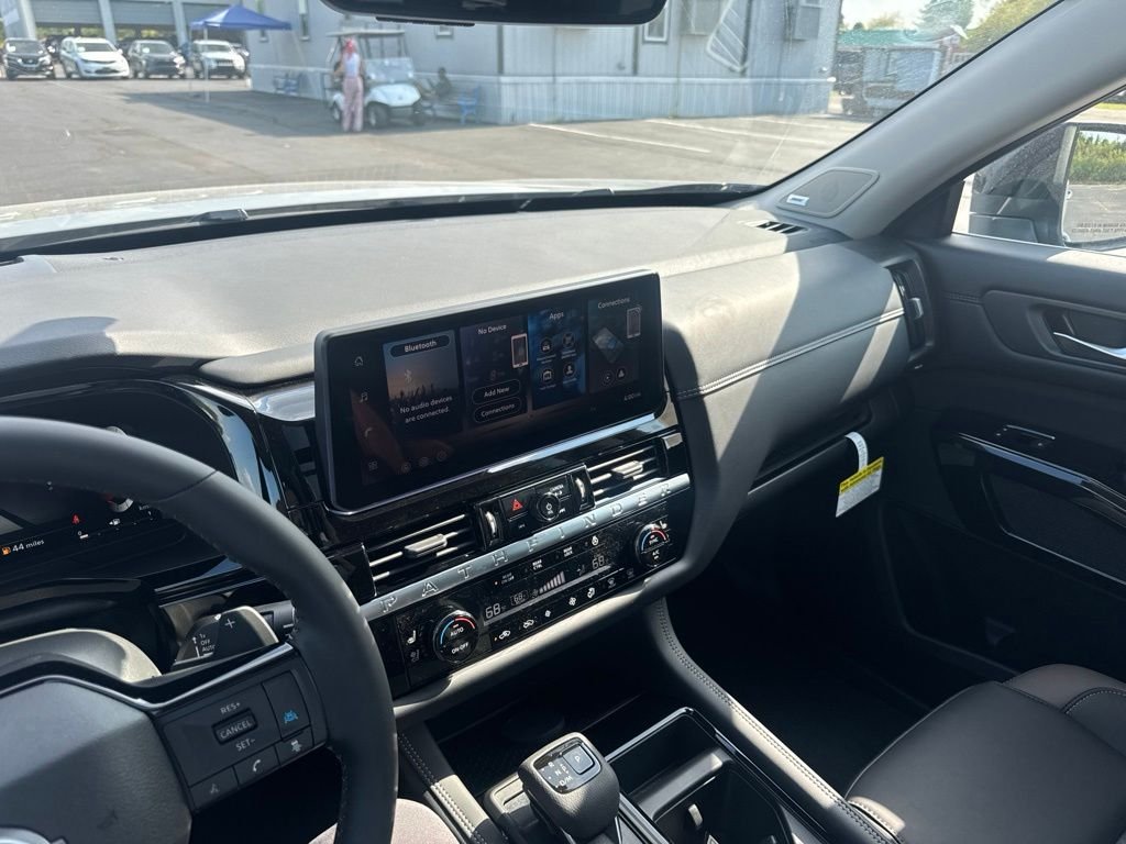 New 2026 Gray Nissan Platinum image 24