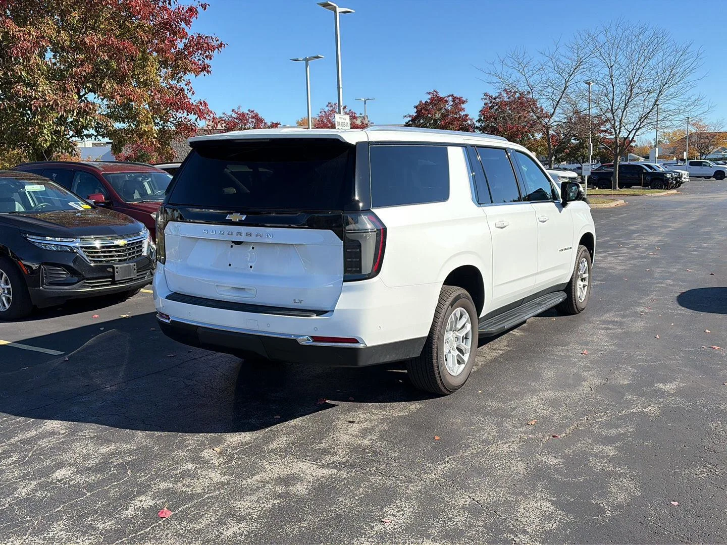 Used 2026 Summit White Chevrolet LT image 7