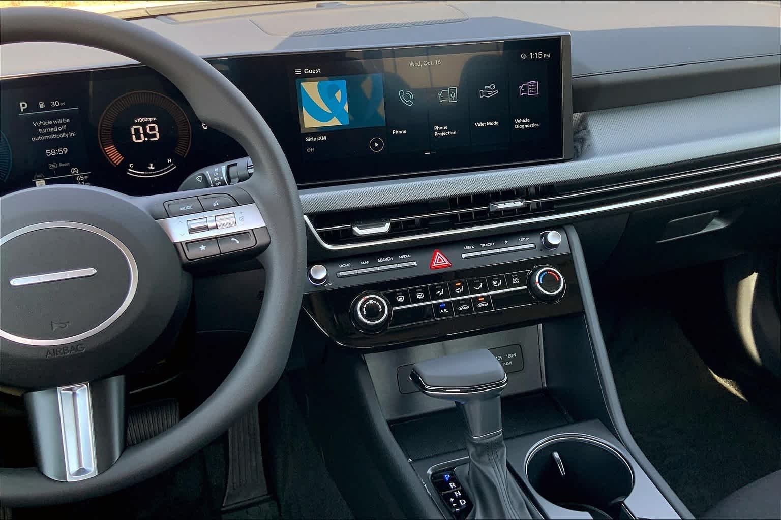 Used 2025 Aero Silver Hyundai SE image 6