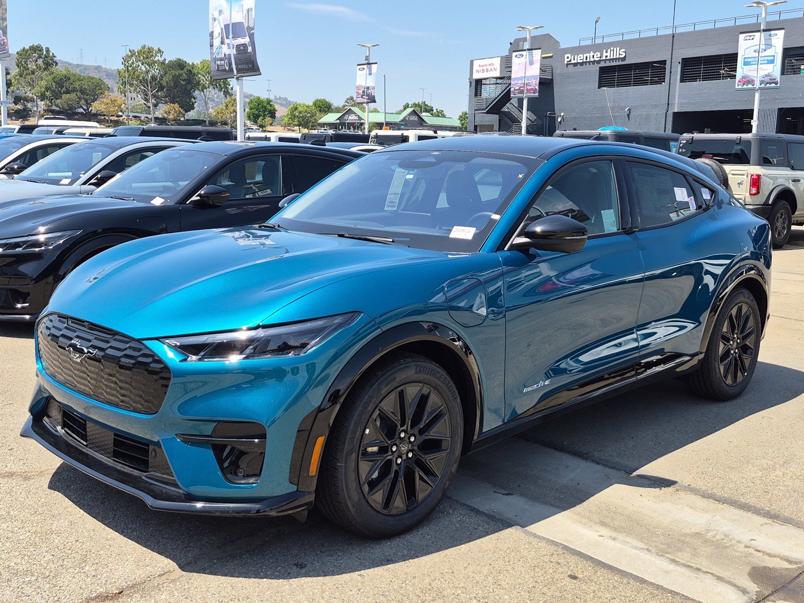 New 2026 Adriatic Blue Metallic Ford Premium image 3