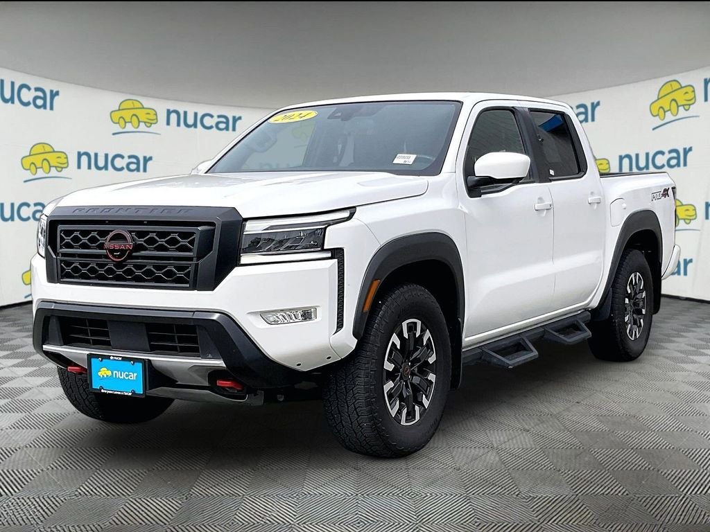 Used 2024 White Nissan PRO-4X image 3